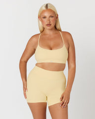 Form Gia Crop | Butter