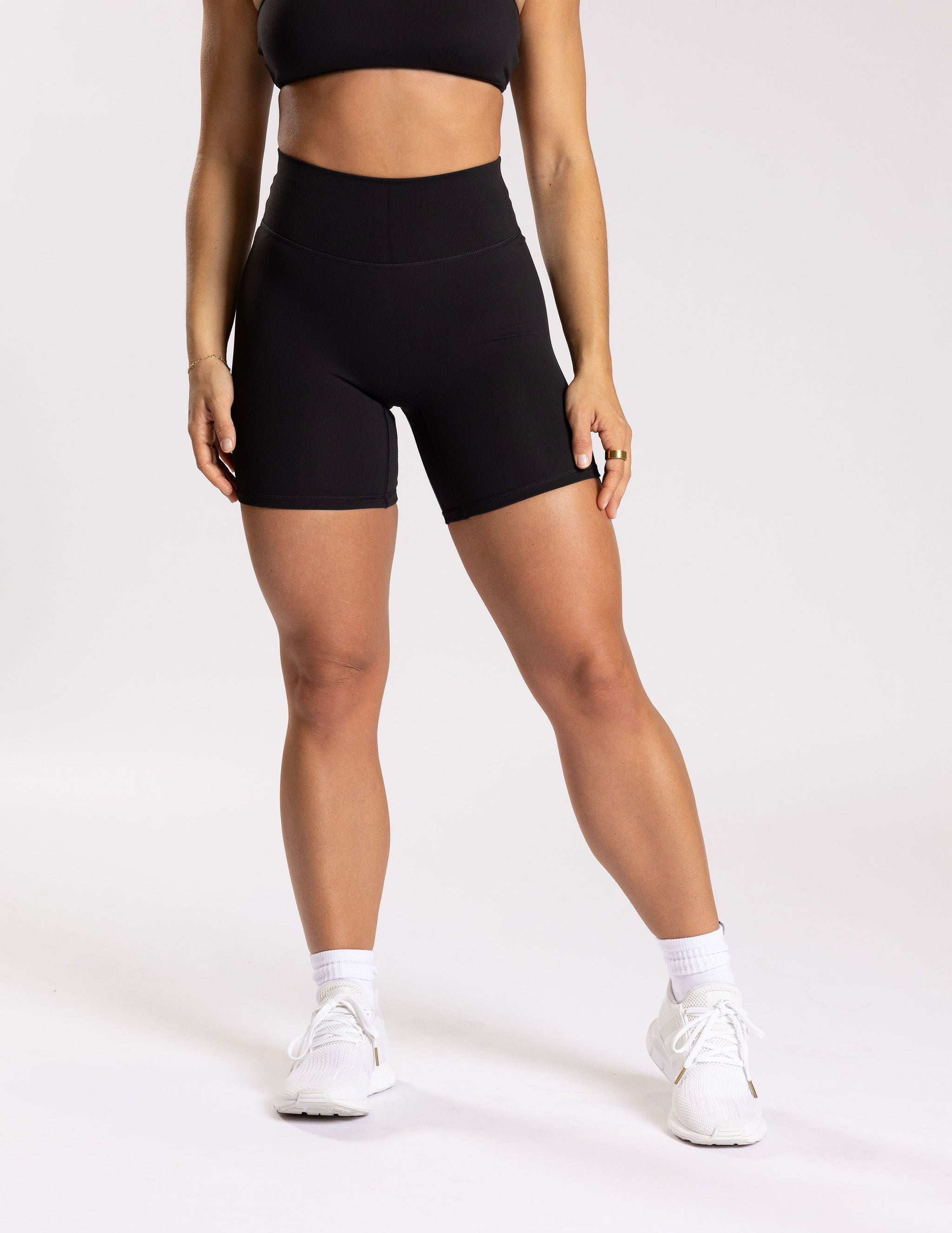 PURELUXE Sculpt Short : 6"
